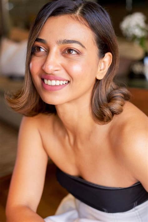 radhika apte fuck|Actress Radhika Apte Showing Her Pussy Exclusive .